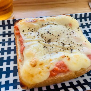 カフェ風ランチ♪明太マヨ卵のせトースト！